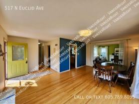 517 N Euclid Ave - Photo 1 of 1
