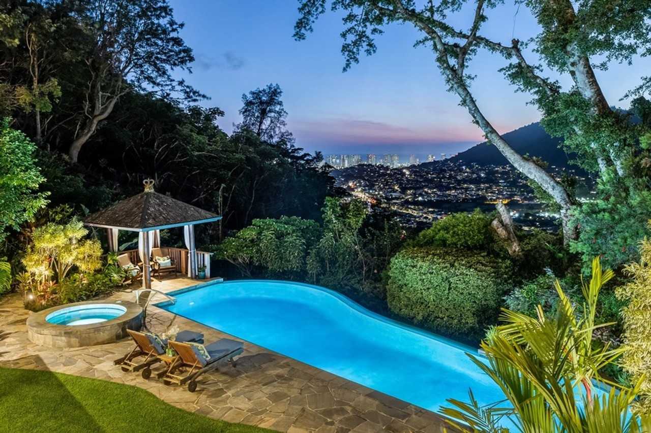 3473 Paty Dr - Photo 2 of 49