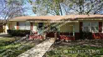 5233 Mallory Dr - Photo 1 of 1