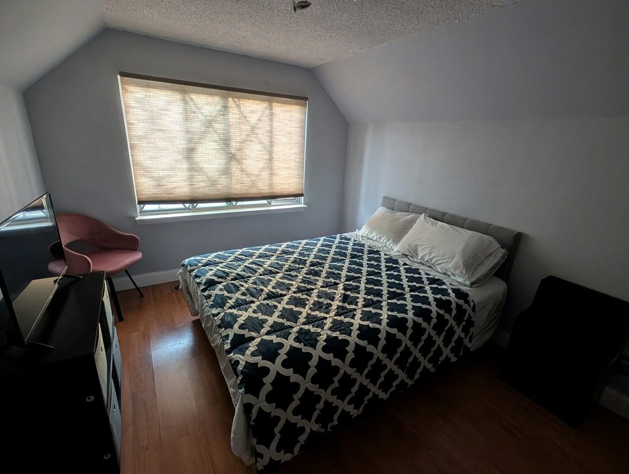 2003 Fernwood Dr, Unit 1 - Photo 3 of 3