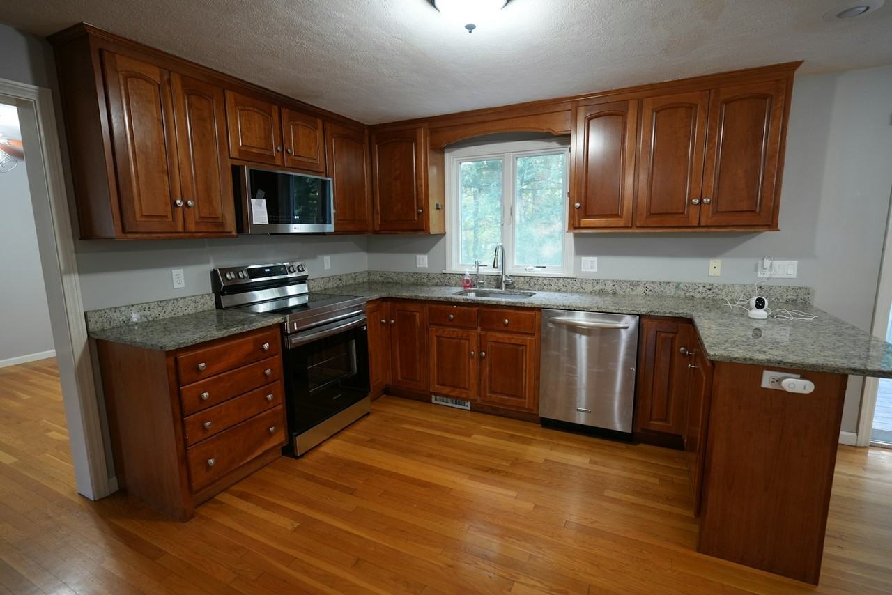 4 Seneca Ln - Photo 5 of 19