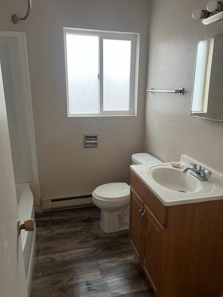 540 Jefferson Street - Photo 2 of 16