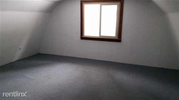 9009 Haack Rd - Photo 2 of 9