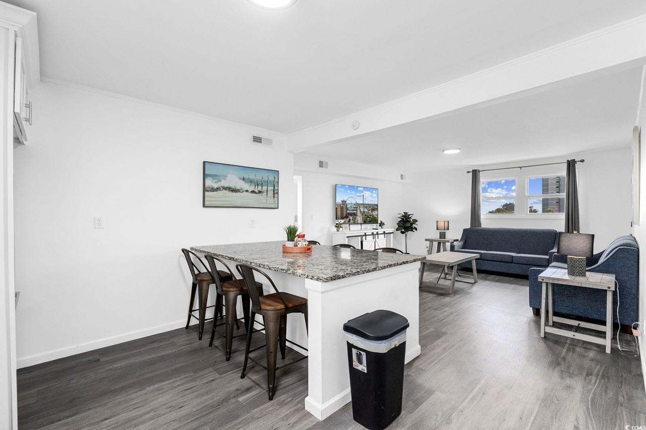 409 17th Avenue North - Photo 7 of 18