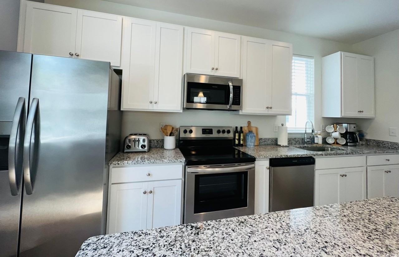 3553 Lady Bank Loop - Photo 5 of 30