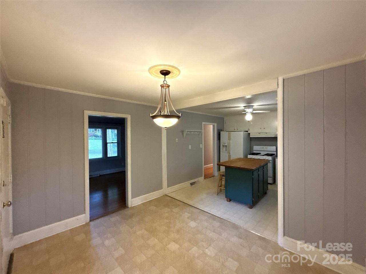 1969 Margate Avenue - Photo 5 of 19