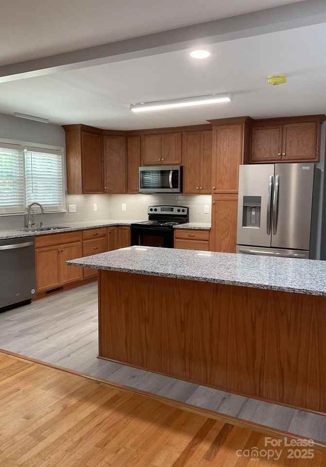 1308 Princeton Avenue - Photo 3 of 14