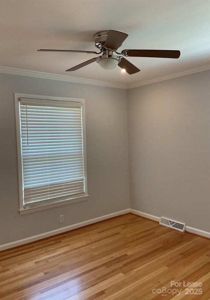 1308 Princeton Avenue - Photo 7 of 14