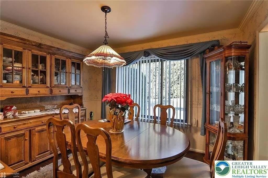 3602 Brandford Court - Photo 5 of 17