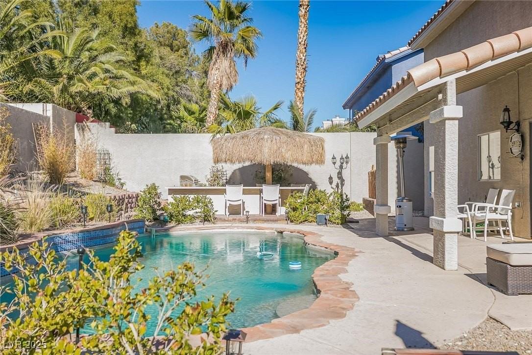 3687 Luminal Ln - Photo 5 of 37