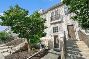 1043 Maiden Ln - Photo 1 of 1