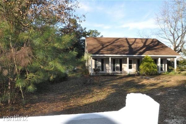 451 Anchor Lake Rd - Photo 3 of 32