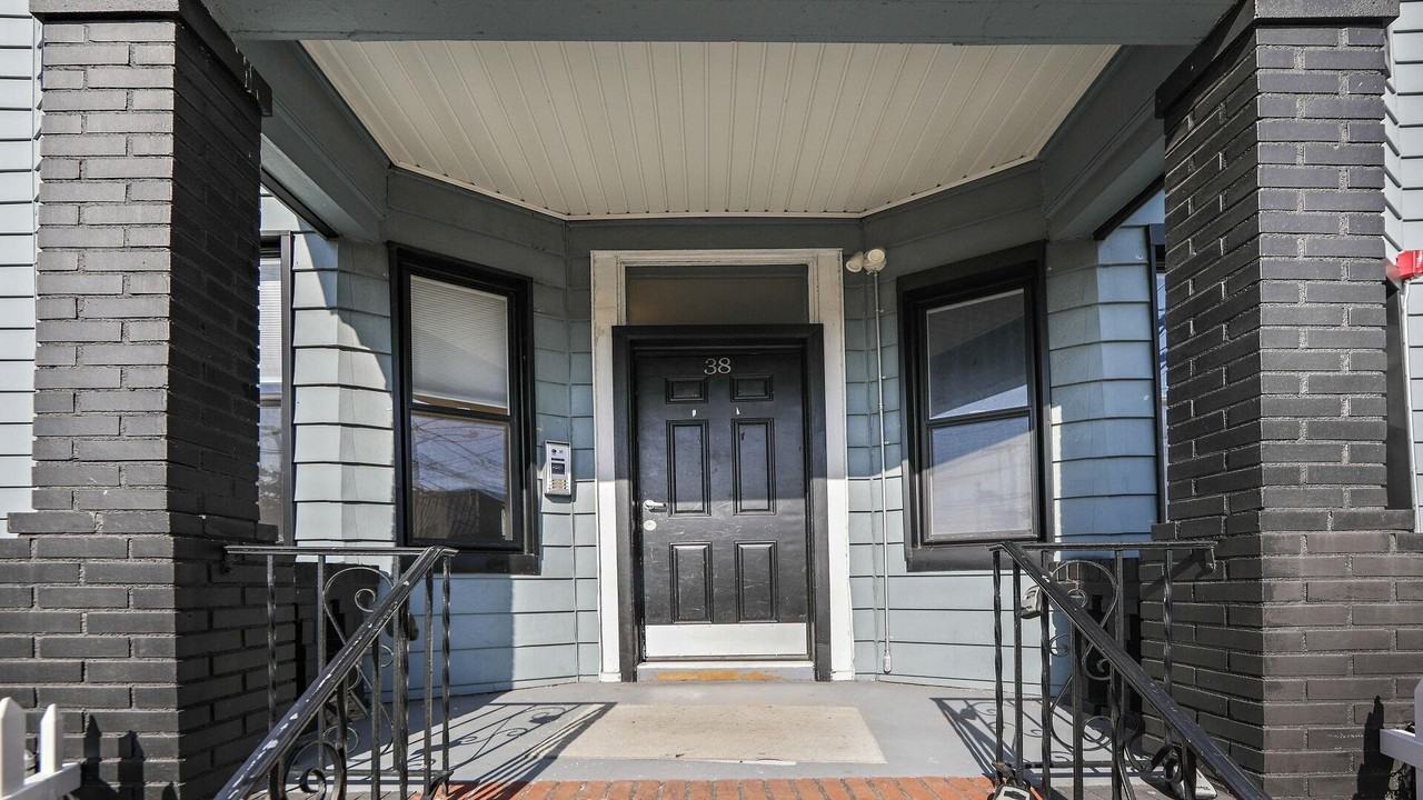 38 Troy Street #1L - Photo 3 of 13