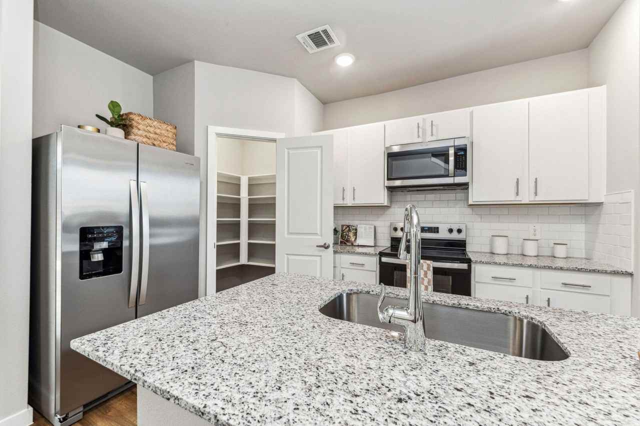 2200 N Buddy Hayes Blvd #1111 - Photo 2 of 8