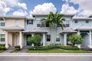 3944 Poinciana Ln #3944 - Photo 1 of 1