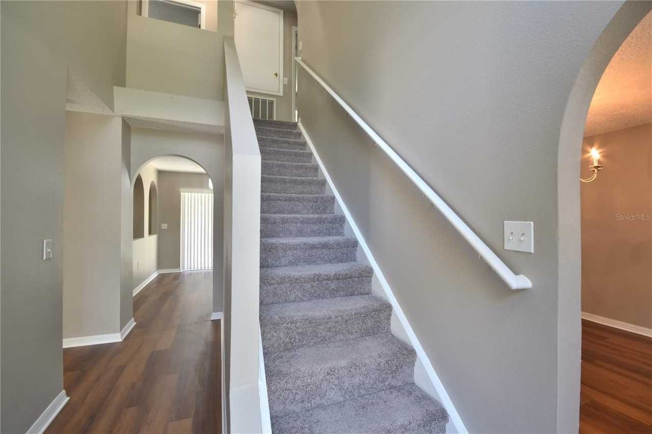 512 Yearling Cove Loop - Photo 3 of 29