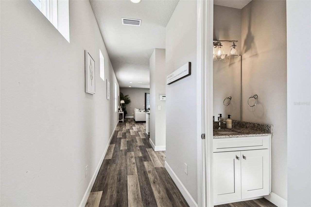 3902 West Everett Avenue #1 - Photo 4 of 49