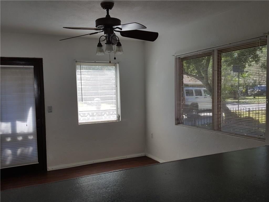 5839 Grand Blvd - Photo 5 of 35