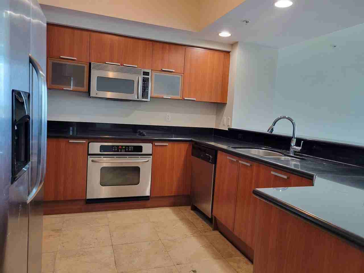 15051 Royal Oaks Lane #UN902