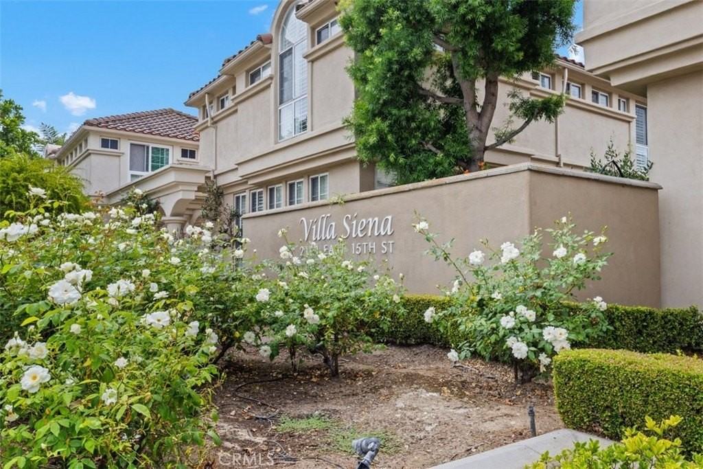 2101 E 15th St #7 - Photo 2 of 23