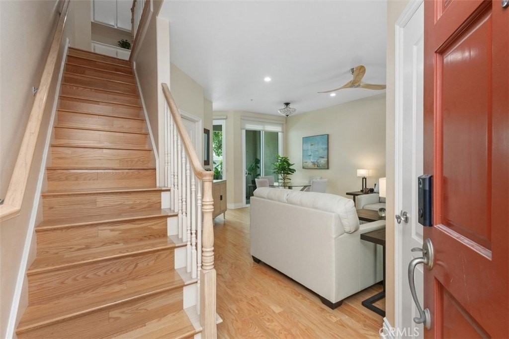 2101 E 15th St #7 - Photo 4 of 23