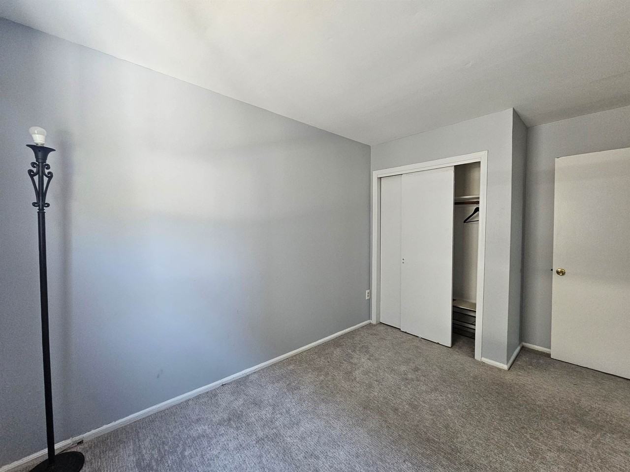 Bascom Pl - Photo 3 of 5