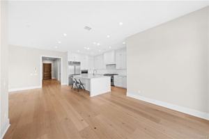 featured image of 130 Mossvine