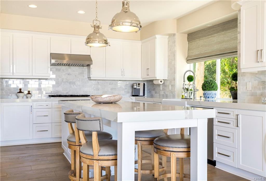 1435 High Bluff Dr - Photo 3 of 8