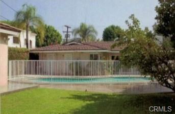 1809 S El Molino Ave - Photo 2 of 7