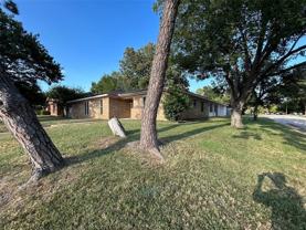 1911 Green Meadow Ct - Photo 1 of 1