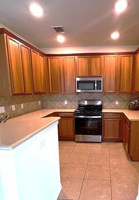 559 Rockledge Court - Photo 6 of 22