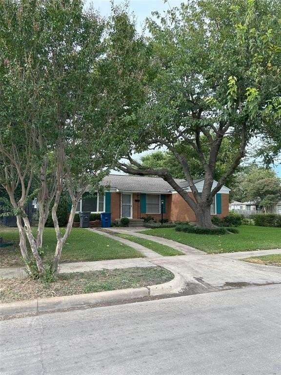 1809 Thale Dr - Photo 2 of 21