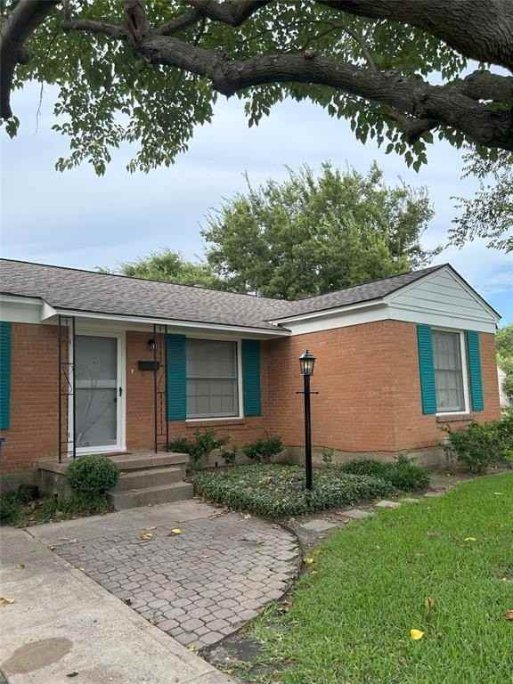 1809 Thale Dr - Photo 3 of 21