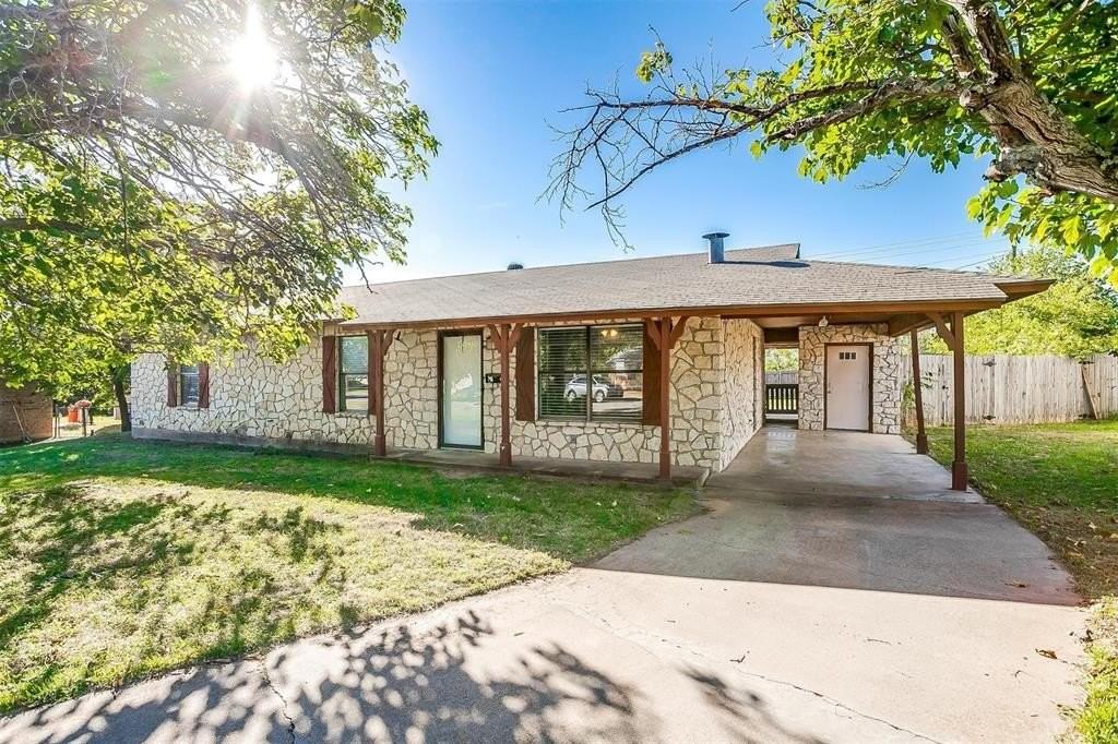 1113 Gifford Drive - Photo 4 of 39