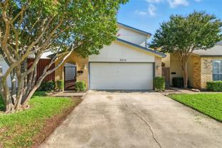 2819 Capella Cir - Photo 1 of 1