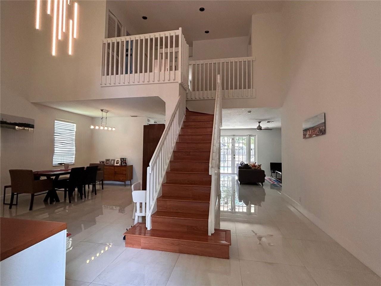 Elm Grove Rd - Photo 6 of 8