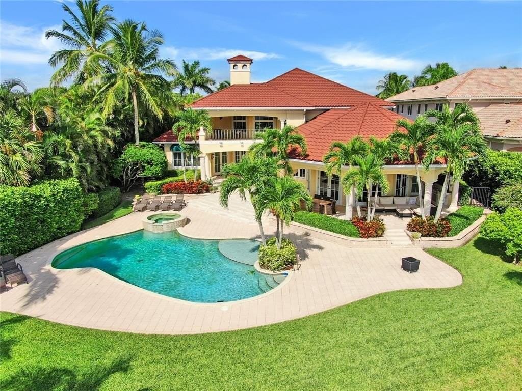 19022 Loxahatchee River Rd - Photo 5 of 50