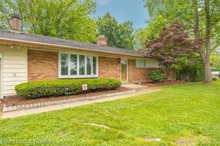 6695 Lahser Rd - Photo 1 of 1