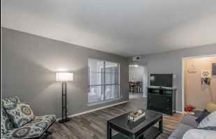 featured image of 1601 Weyland Dr