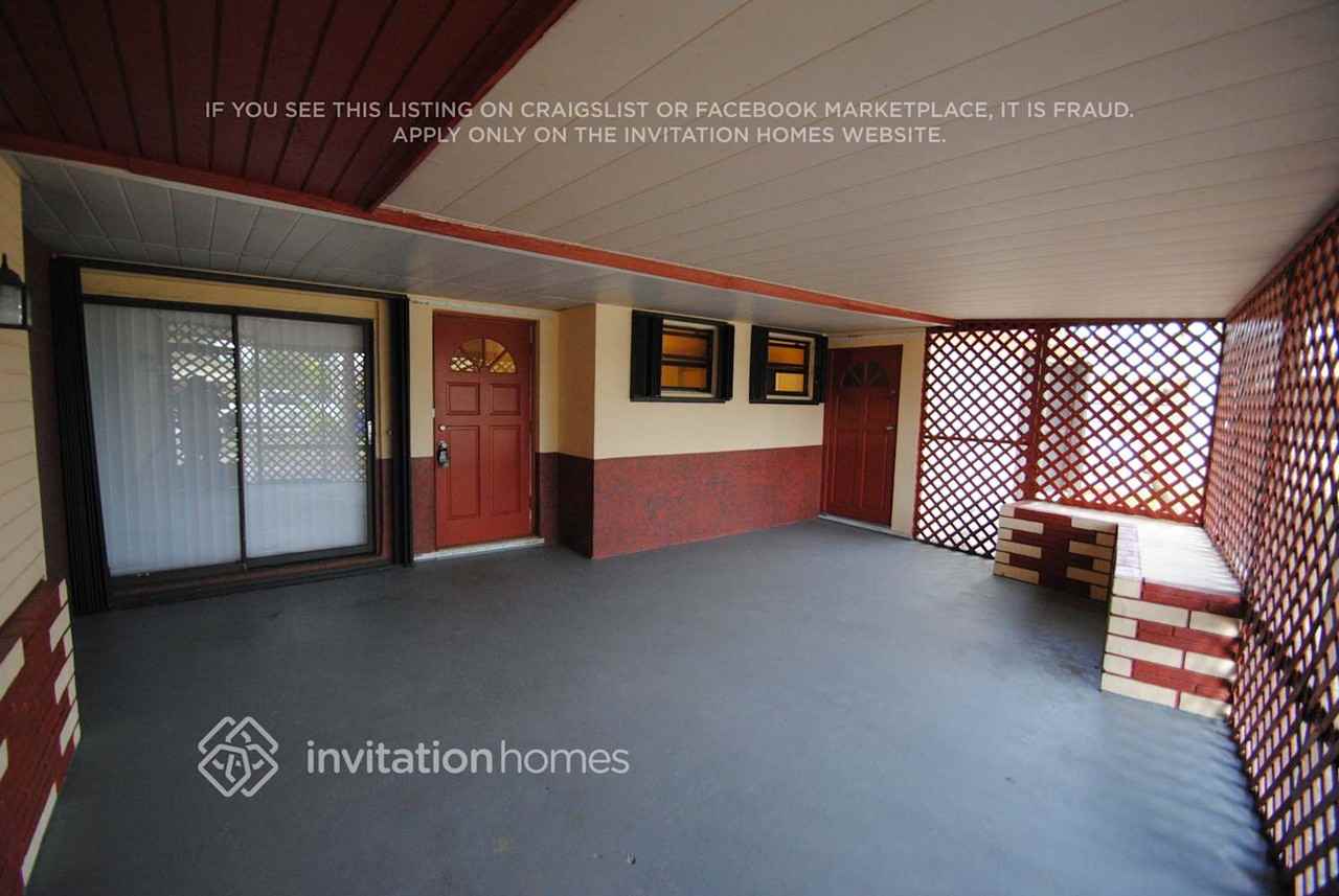 3661 Southwest 3rd Street - Photo 3 of 16