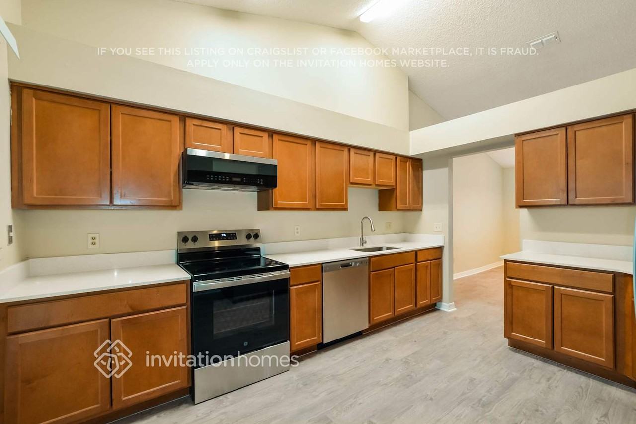 1217 Gema Pl - Photo 7 of 17