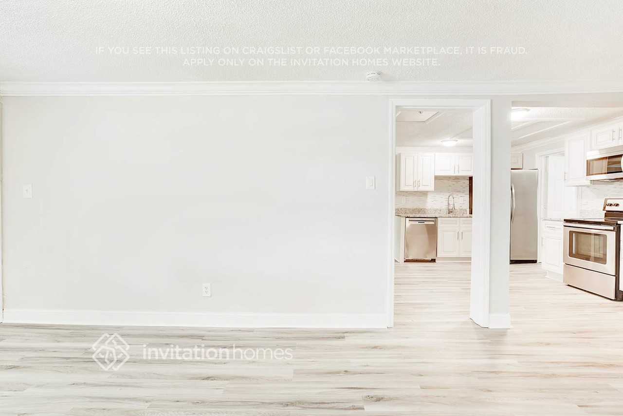 4541 America St - Photo 3 of 23