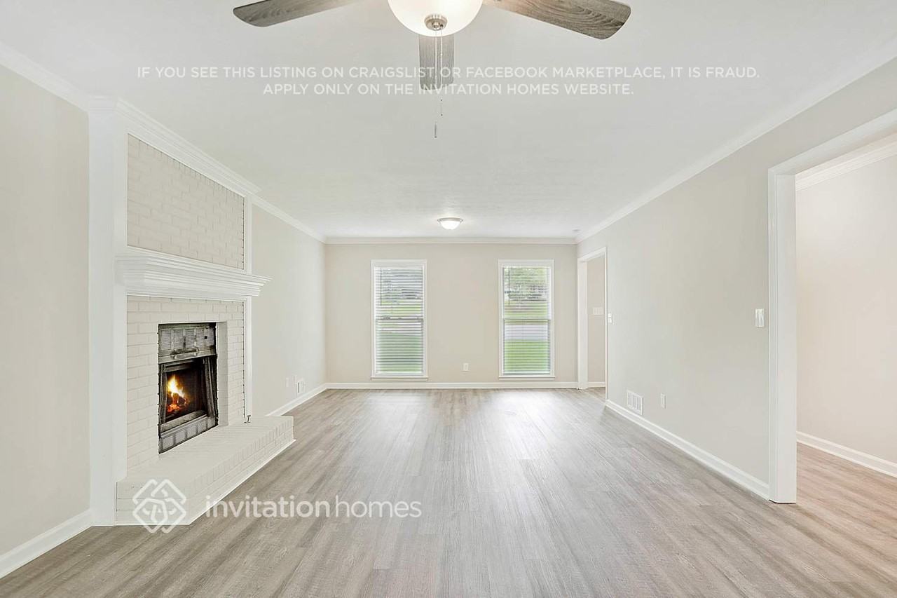 601 Exam Ct - Photo 5 of 31