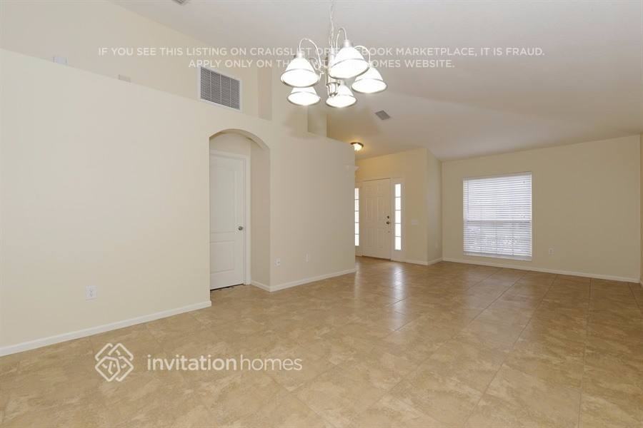 5850 War Admiral Dr - Photo 2 of 7