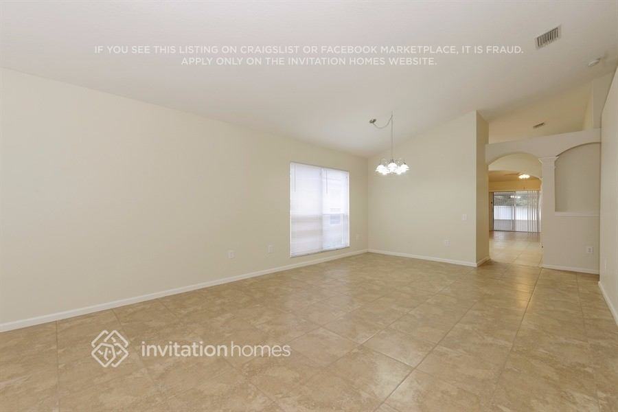 5850 War Admiral Dr - Photo 3 of 7