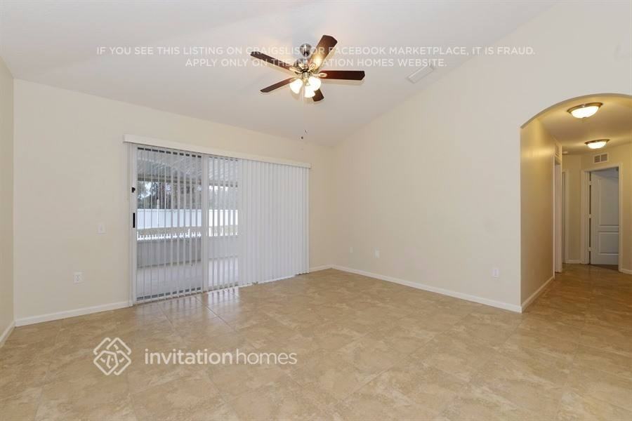 5850 War Admiral Dr - Photo 4 of 7