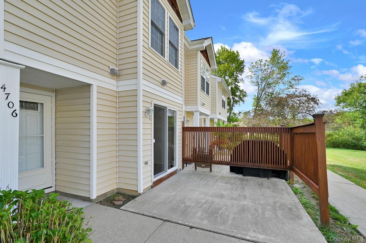 4706 Whispering Hills Drive - Photo 2 of 48