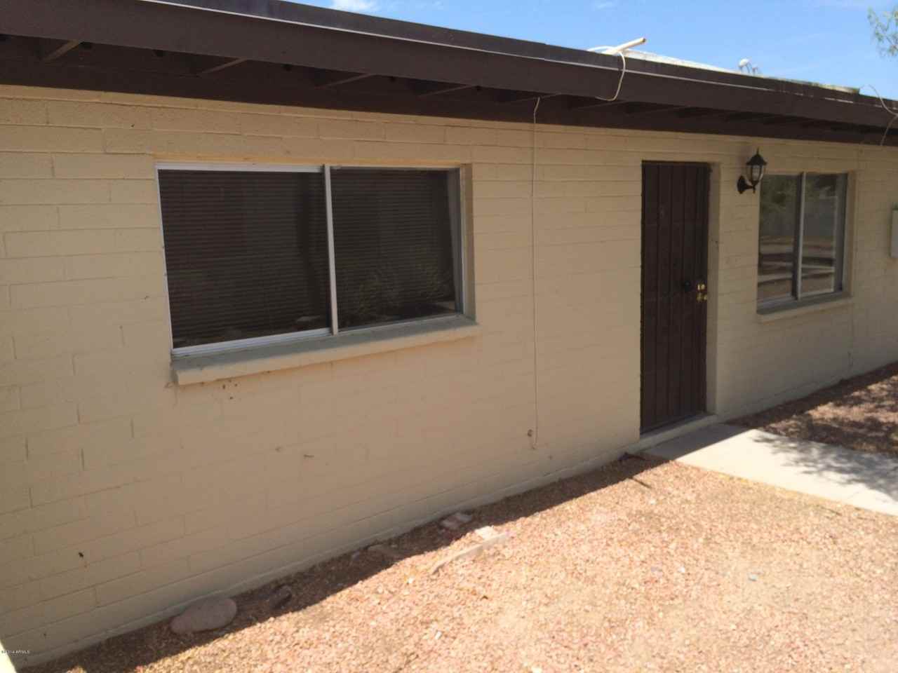 1332 E VISTA Avenue C - Photo 2 of 8