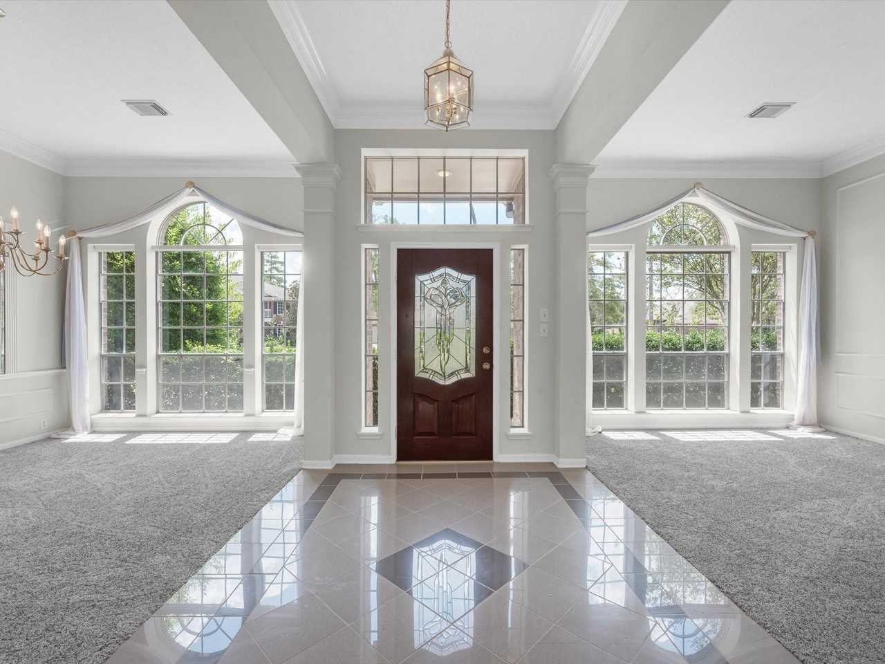 13410 Spyglen Ct - Photo 3 of 39