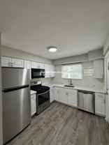 1319 W Sherwin Ave #GB - Photo 1 of 1